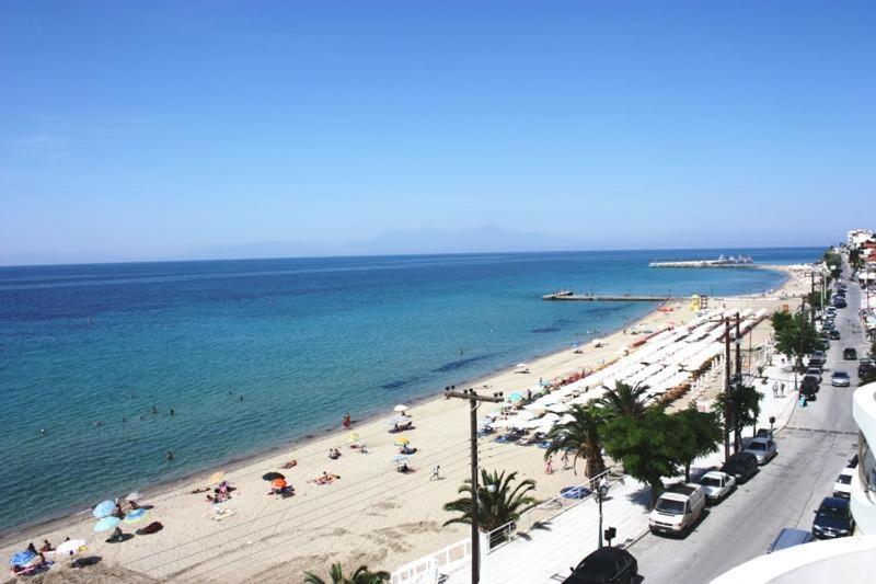 Grcka-Reni Greece Beach 2 Nea Kallikrateia エクステリア 写真
