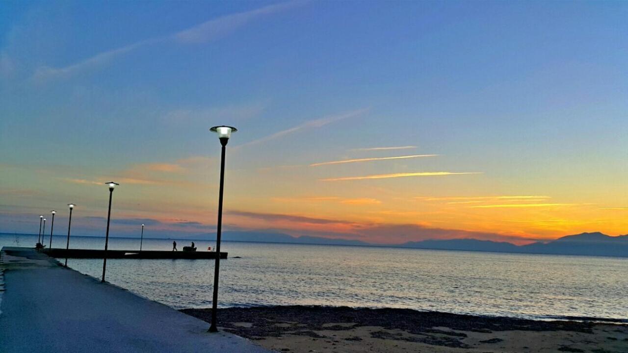 Grcka-Reni Greece Beach 2 Nea Kallikrateia エクステリア 写真